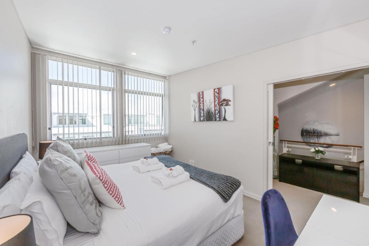 3 Bedroom Penthouse With Fabulous Views Auckland Exteriör bild